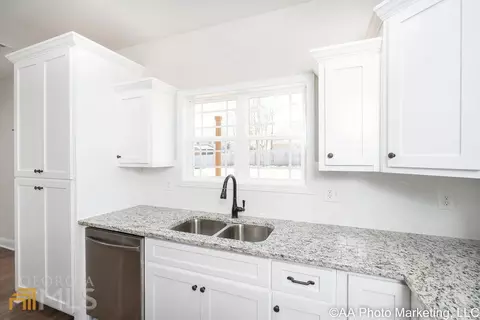 307 Christopher Luke Cir, Perry, GA 31069 photo 40
