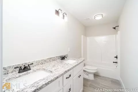 307 Christopher Luke Cir, Perry, GA 31069 photo 31