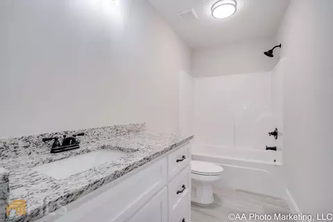 307 Christopher Luke Cir, Perry, GA 31069 photo 29