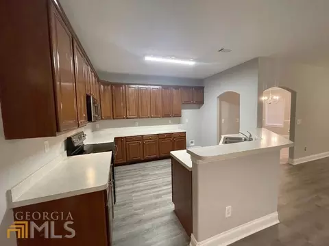 207 Jasmine Ln, Lagrange, GA 30241 photo 3
