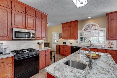 225 Edenwylde Ct, Hampton, GA 30228 photo 11