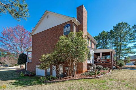 225 Edenwylde Ct, Hampton, GA 30228 photo 2