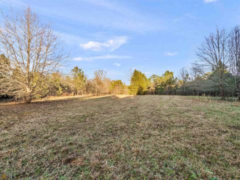 425 Dean Rd, Barnesville, GA 30204 photo 1