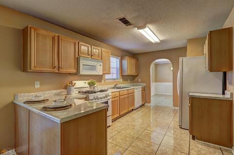 308 Othello Dr, Hampton, GA 30228 photo 12