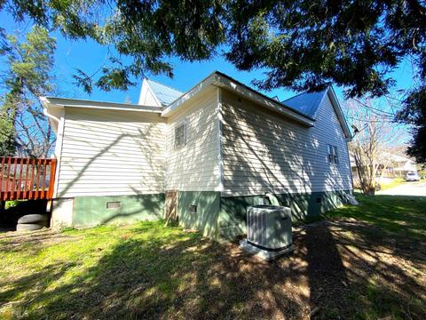 146 Mitchell St, Toccoa, GA 30577 photo 6