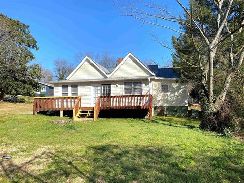 146 Mitchell St, Toccoa, GA 30577 photo 5