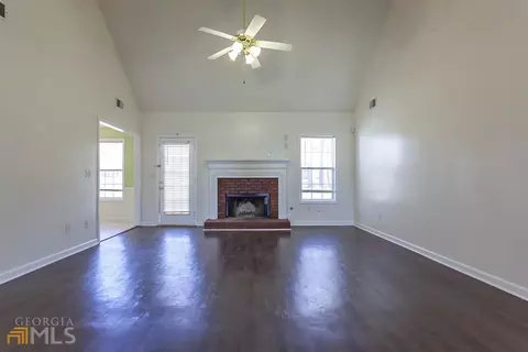 210 Bermuda Run Dr, Covington, GA 30016 photo 5