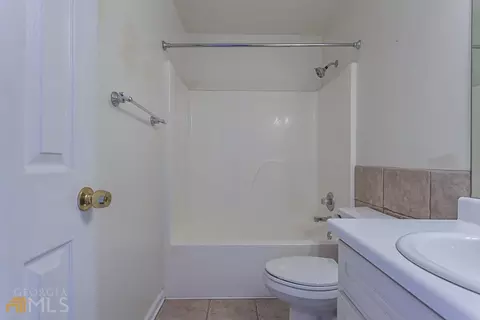 210 Bermuda Run Dr, Covington, GA 30016 photo 19