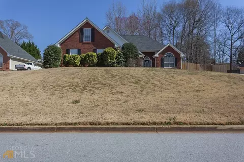 210 Bermuda Run Dr, Covington, GA 30016 photo 1