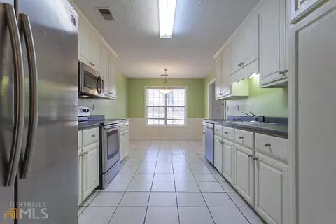 210 Bermuda Run Dr, Covington, GA 30016 photo 8