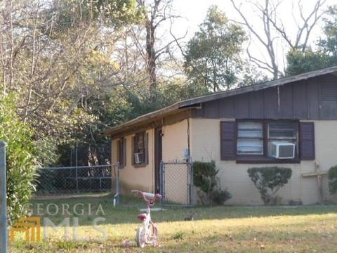 809 Pierce Dr, Dublin, GA 31021 photo 2