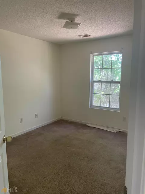 310 Fieldview Ln, Covington, GA 30016 photo 3
