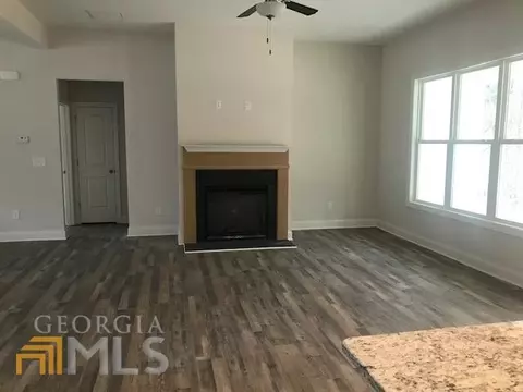 347 Old Griffin Rd, Jackson, GA 30233 photo 4