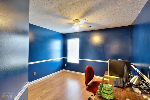 813 Windsor Dr, Monroe, GA 30656 photo 2