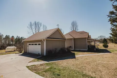 332 Evans Dr, Buchanan, GA 30113 photo 2