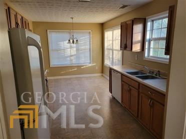 20 Shenandoah Dr, Covington, GA 30016 photo 4