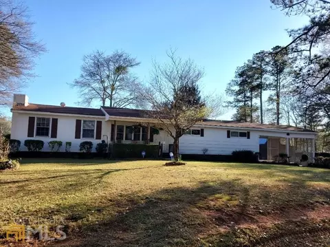 473 E Poplar St, Thomaston, GA 30286 photo 2