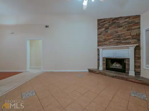 71 Heron Cv, Jackson, GA 30233 photo 12