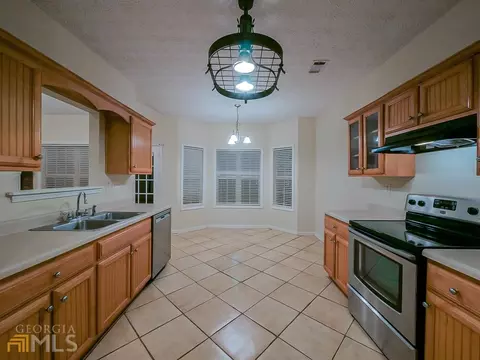 71 Heron Cv, Jackson, GA 30233 photo 4