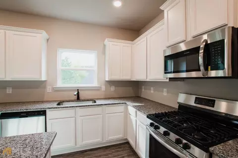 512 Edgemore Rd, Canton, GA 30114 photo 4