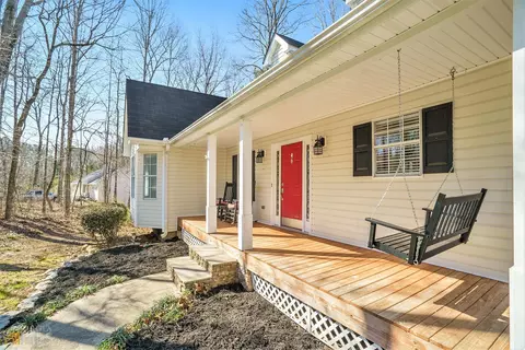 2104 Atha Woods Dr, Monroe, GA 30655 photo 3