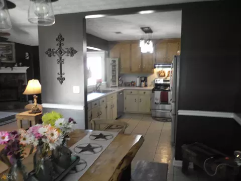 165 Ellis Trl, Covington, GA 30016 photo 15