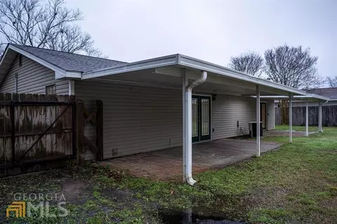 402 Scarborough Rd, Warner Robins, GA 31093 photo 6