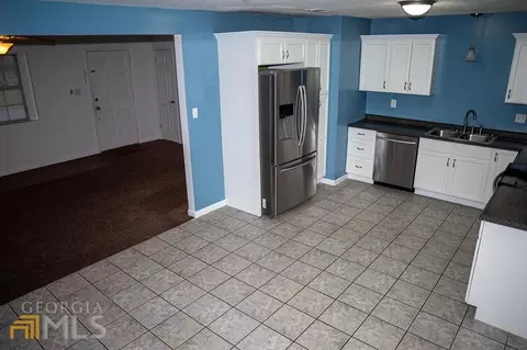 402 Scarborough Rd, Warner Robins, GA 31093 photo 18