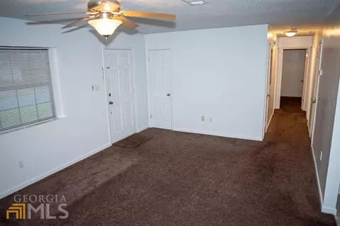 402 Scarborough Rd, Warner Robins, GA 31093 photo 11