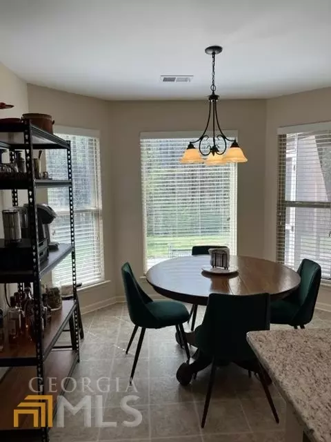 405 Jasmine Cir, Lagrange, GA 30241 photo 9
