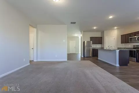 90 Cherohala Ct, Covington, GA 30016 photo 9