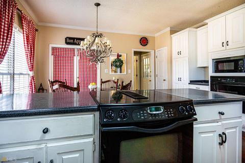 103 Ashford Cir, Lagrange, GA 30240 photo 9
