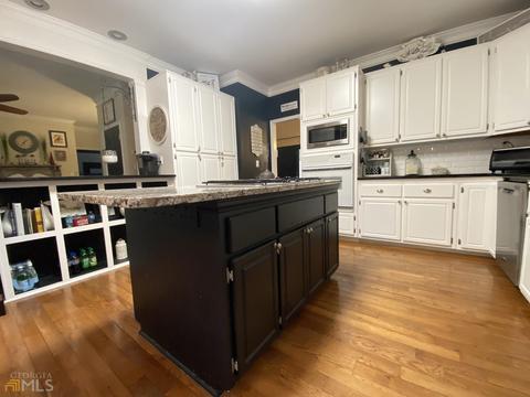 233 Ashford Cir, Lagrange, GA 30240 photo 5