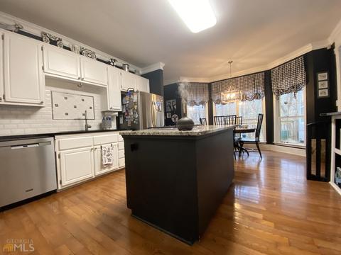 233 Ashford Cir, Lagrange, GA 30240 photo 3
