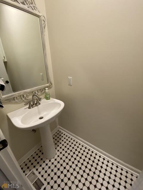 233 Ashford Cir, Lagrange, GA 30240 photo 18
