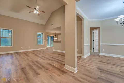 142 Needleleaf Ct, Barnesville, GA 30204 photo 37