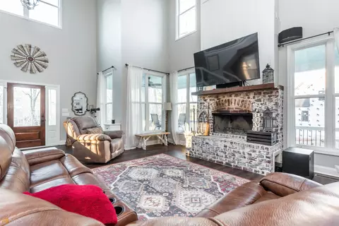 211 Riverpoint Way, Jackson, GA 30233 photo 8