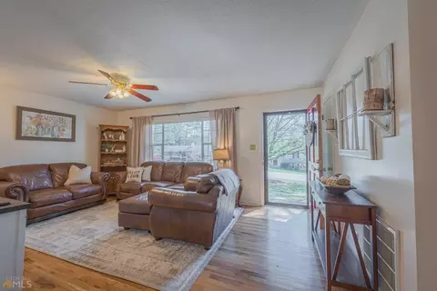 285 Cedar Ln, Toccoa, GA 30577 photo 4