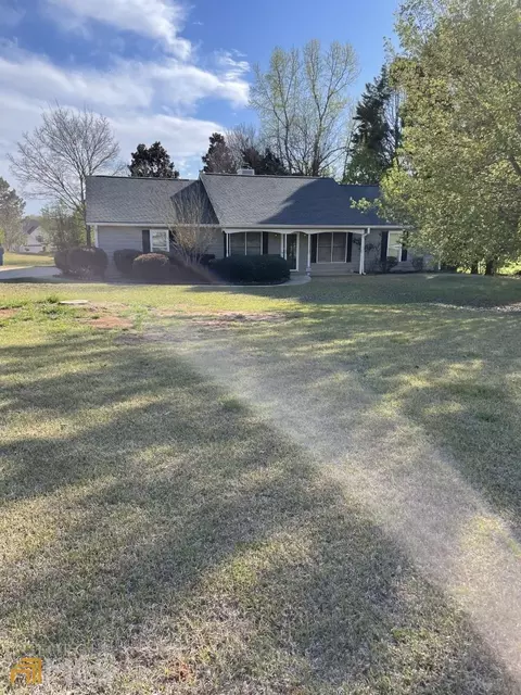 80 E Springfield Dr, Covington, GA 30016 photo 1