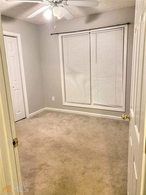 5581 W Point Rd, Lagrange, GA 30240 photo 9