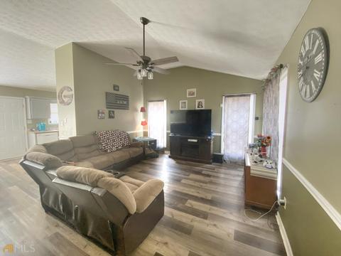 5581 W Point Rd, Lagrange, GA 30240 photo 3