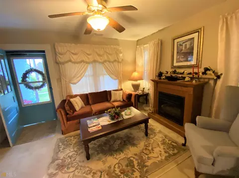 175 E Beech St, Cochran, GA 31014 photo 8