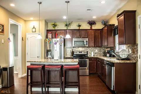 6559 Splitpine Ct, Atlanta, GA 30349 photo 8