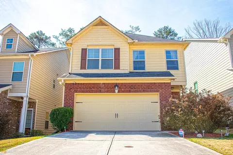 6559 Splitpine Ct, Atlanta, GA 30349 photo 2