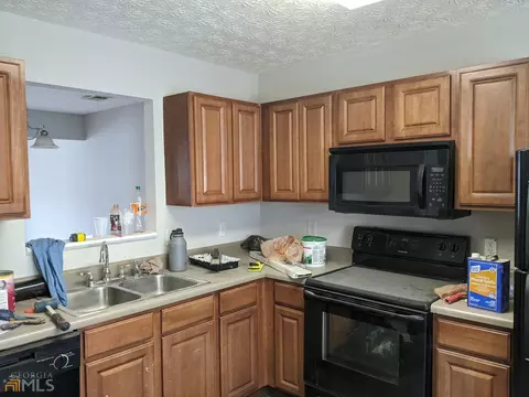 11402 Ashefeild Ln, Hampton, GA 30228 photo 3