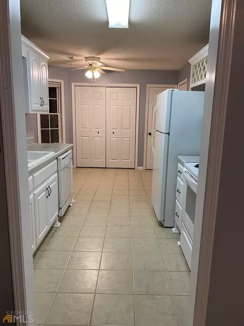 78 Apache Pointe Dr, Senoia, GA 30276 photo 8