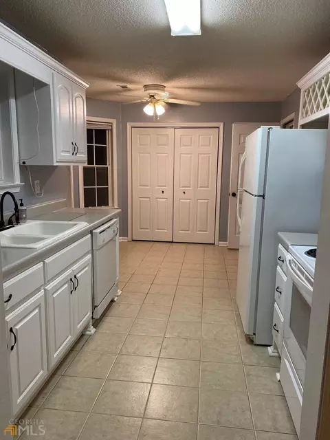 78 Apache Pointe Dr, Senoia, GA 30276 photo 16