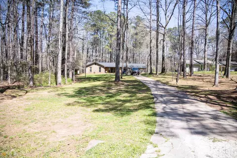 29 S Pine Cove Dr, Lagrange, GA 30240 photo 2