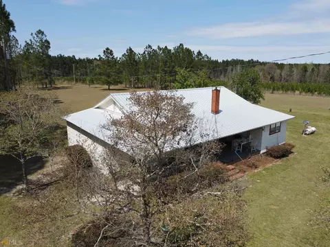 212 Beasley Rd, Adrian, GA 31002 photo 4