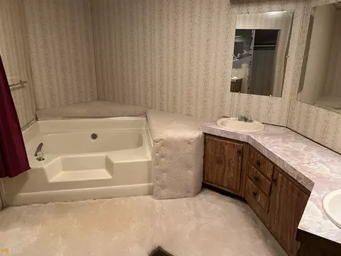 1075 Gratis Rd, Monroe, GA 30656 photo 10